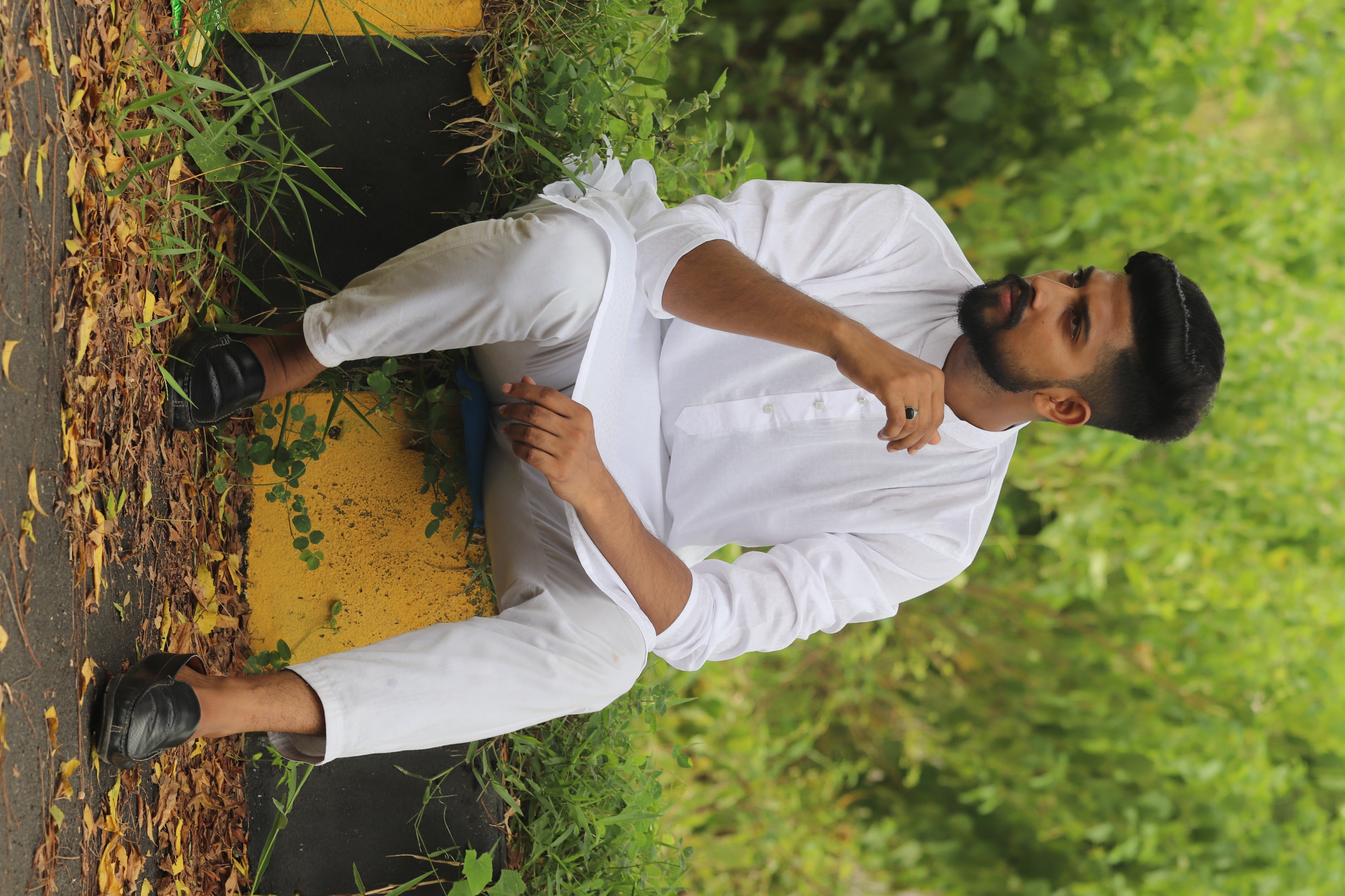 ছেলেদের এক্সক্লুসিভ সাদা পাঞ্জাবি - ১০০% কটন কাপড়