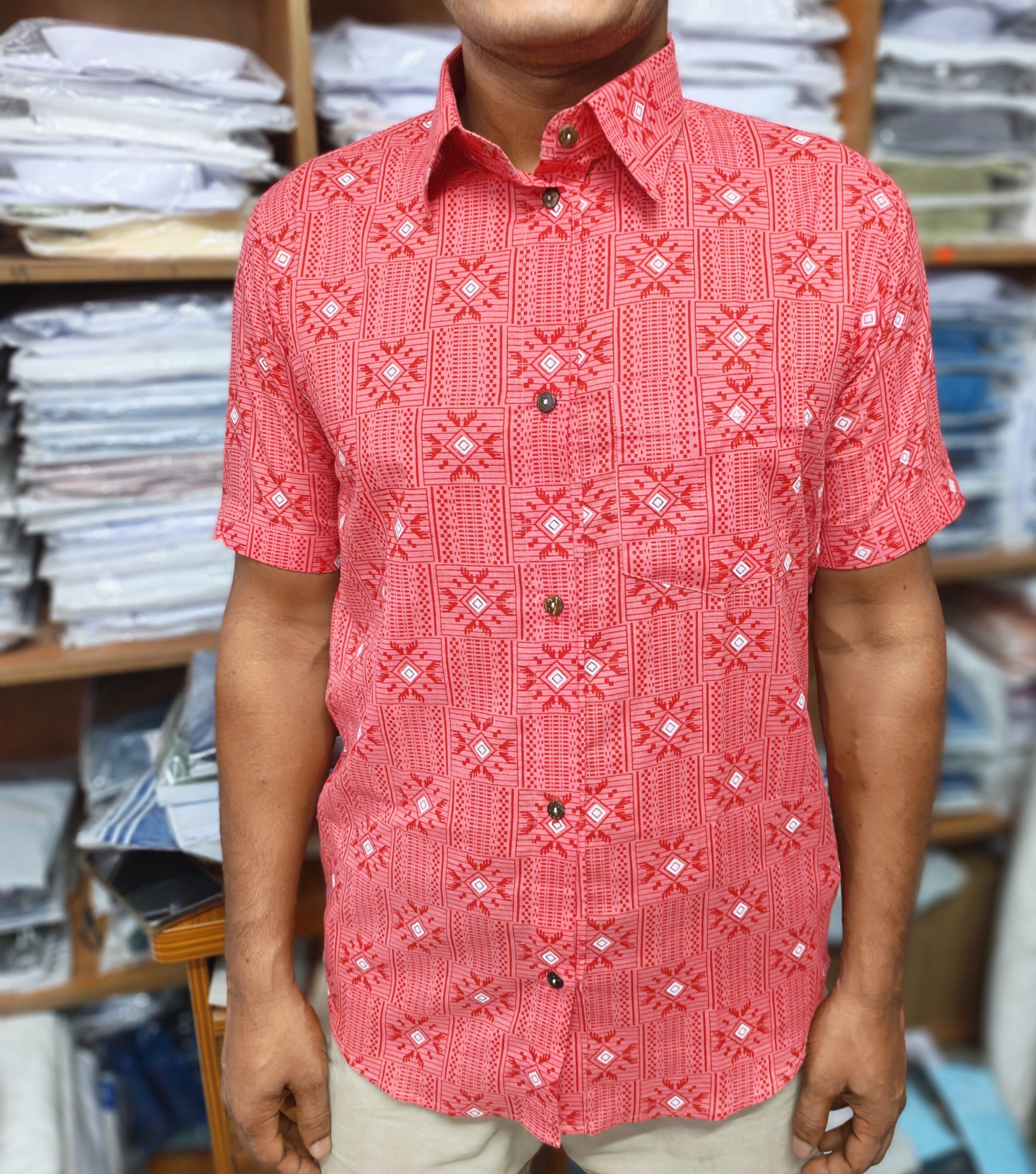 ছেলেদের জন্য মিষ্টি কালার প্রিন্টেড শর্ট স্লিভ শার্ট – আরামদায়ক আড়ং কটন কাপড়