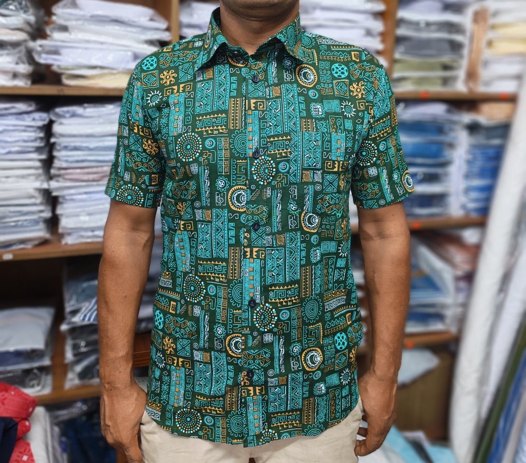 ছেলেদের জন্য গ্রীন কালার প্রিন্টেড শর্ট স্লিভ শার্ট – আরামদায়ক আড়ং কটন কাপড়